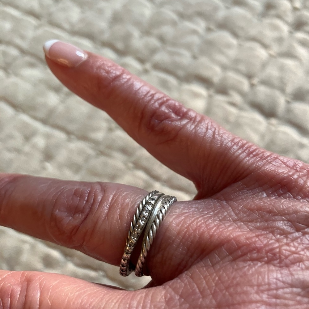 David Yurman cable/diamond ring - Picture 8 of 9